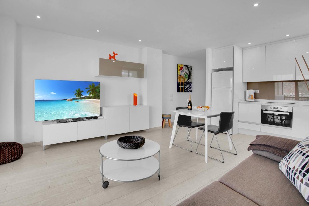 Stunning Holidays, Large Terrace On The Sea Los Cristianos  Exterior foto